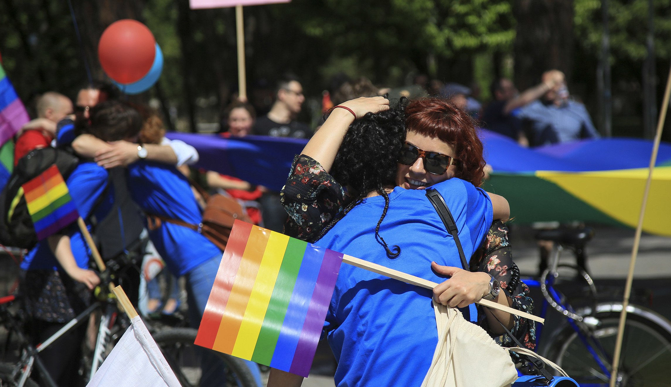 US support for gay marriage hits highest-ever rate: Pew poll