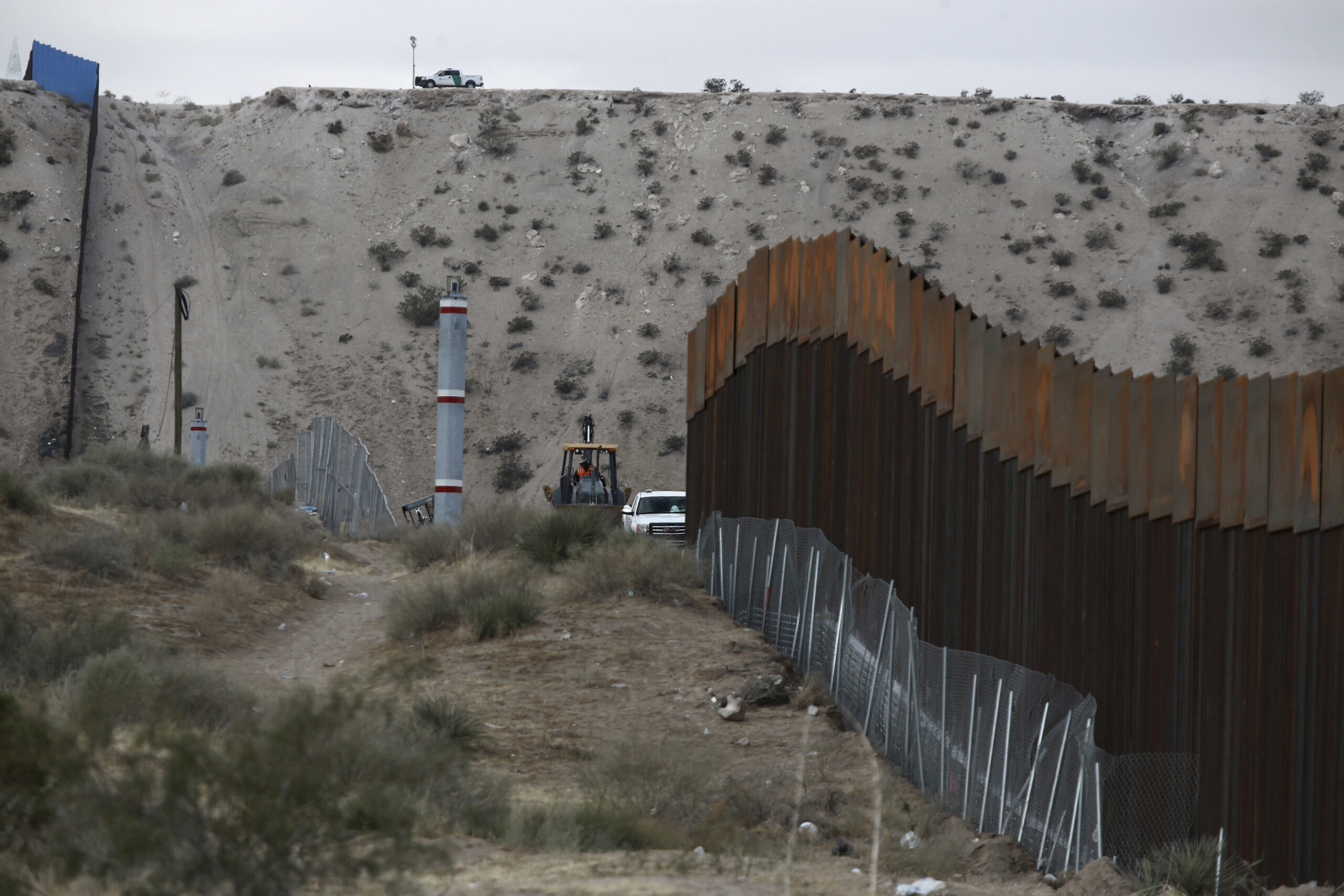 Border agents seize 44 Central American aliens from stash house in Texas