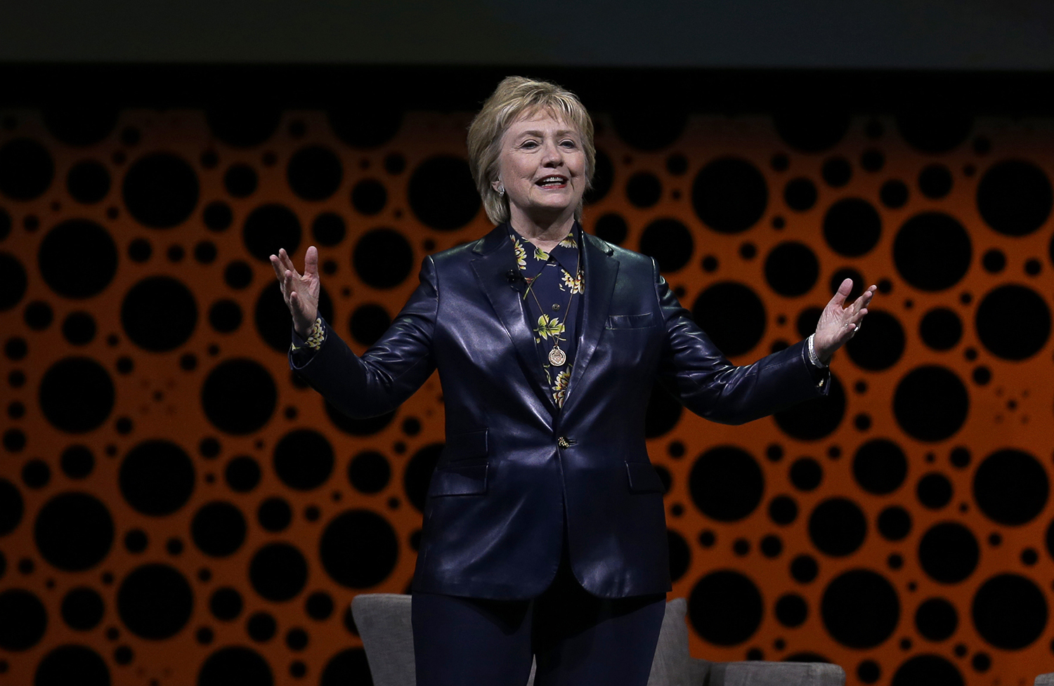 Hillary Clinton takes aim at Sean Spicer, Bill O’Reilly in speech