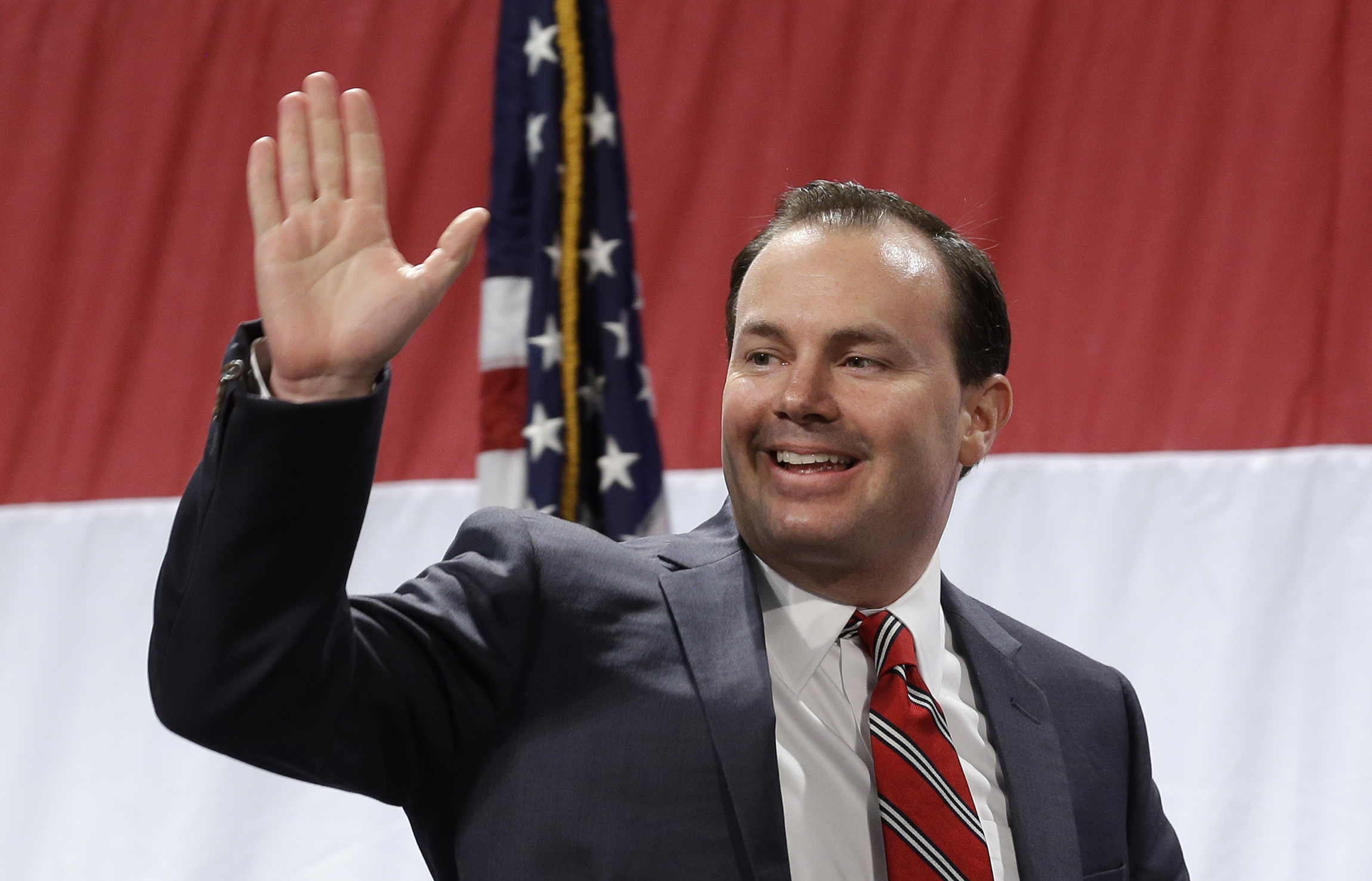 Anti-Trump GOP delegates are counting on Mike Lee