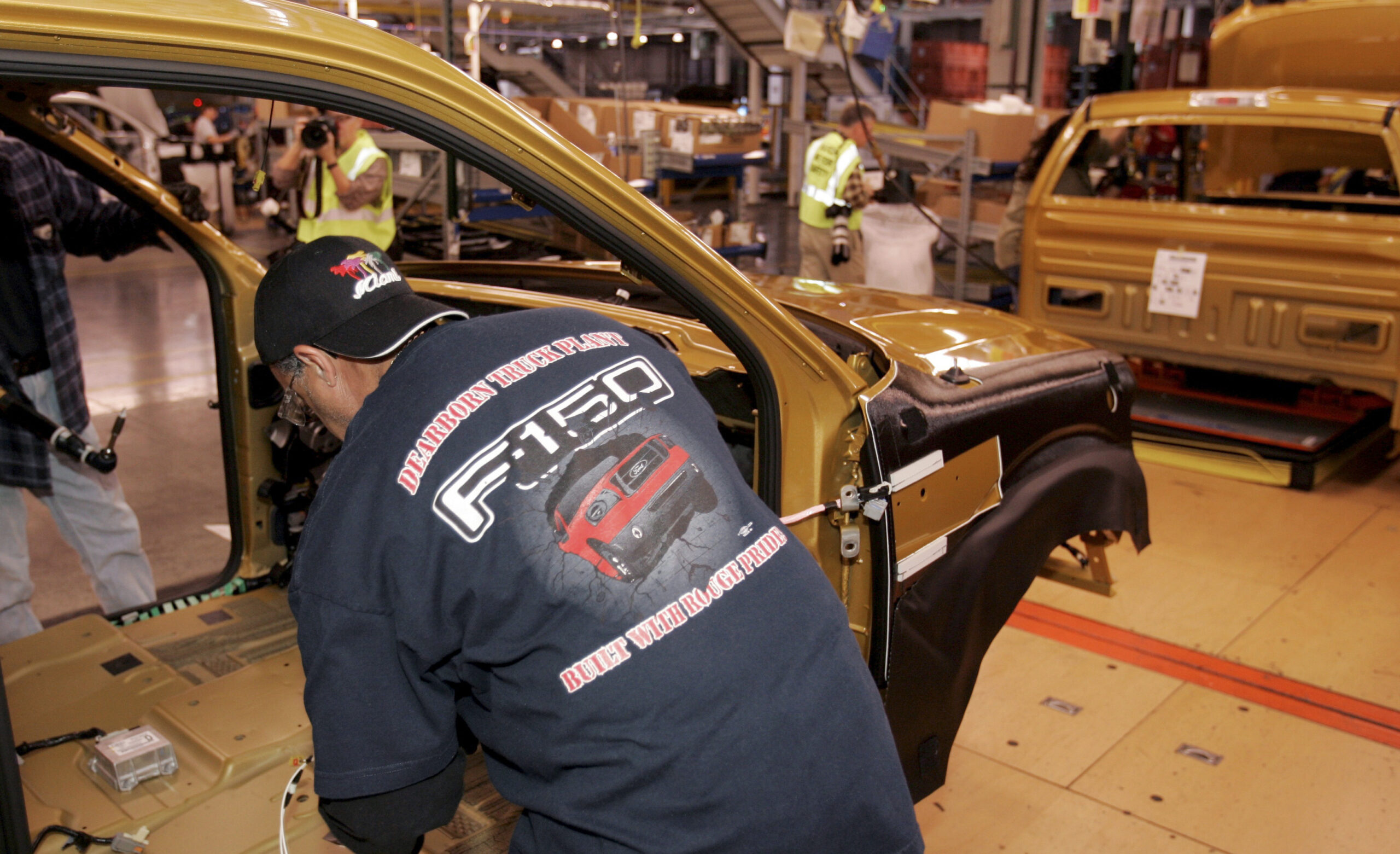 Lawsuit challenges Teamsters for charging ex-members fees to file grievances