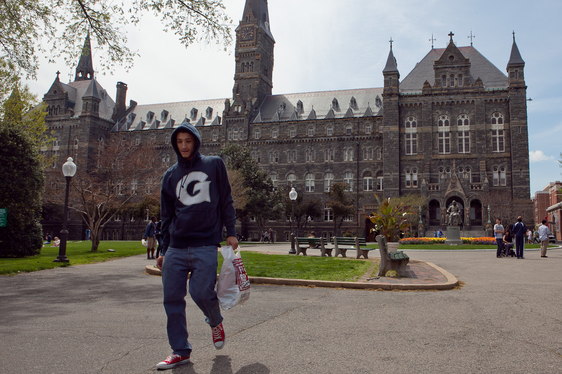 Georgetown, George Washington slip in law school rankings