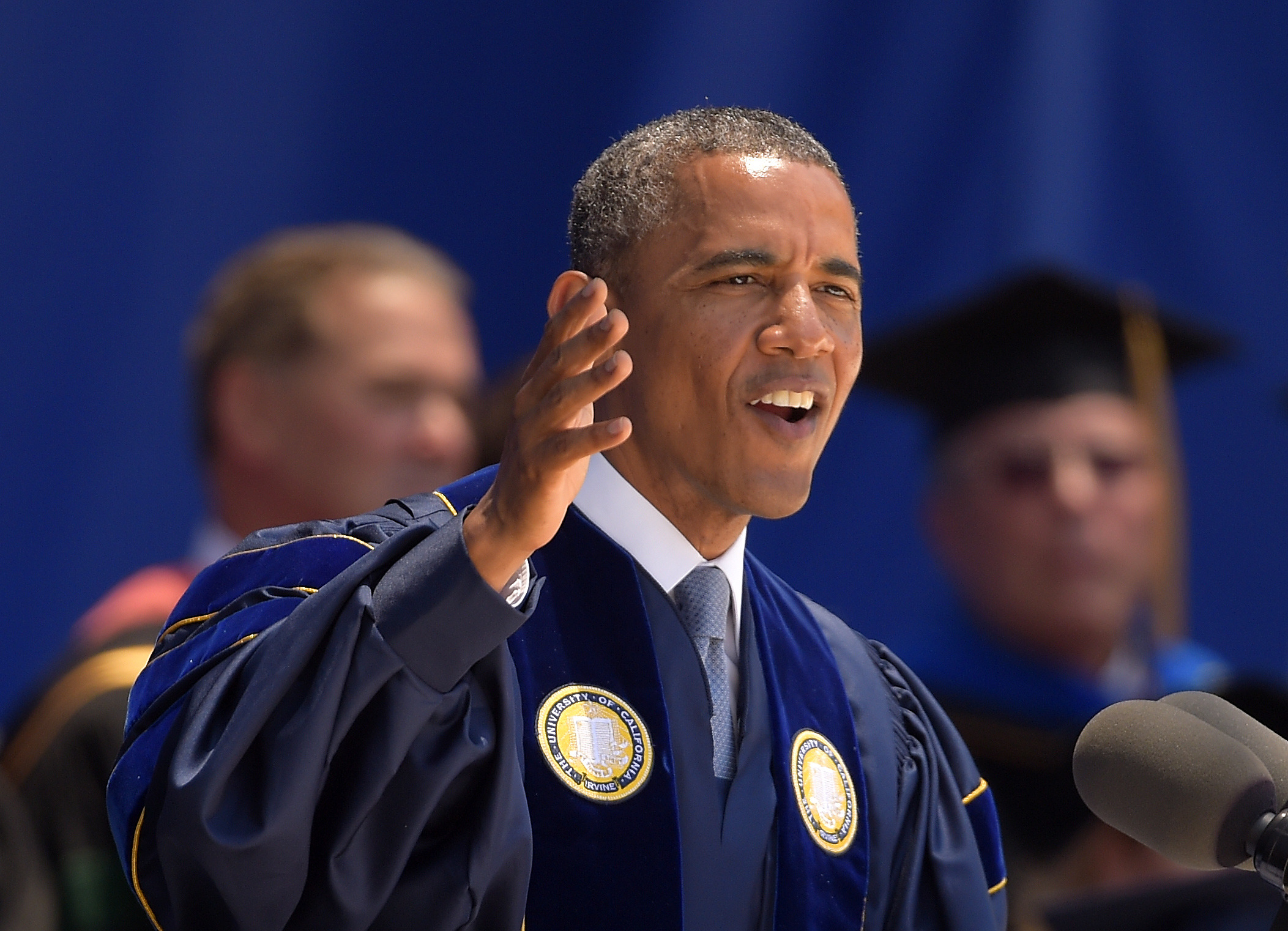 Obama says climate change deniers ignoring science