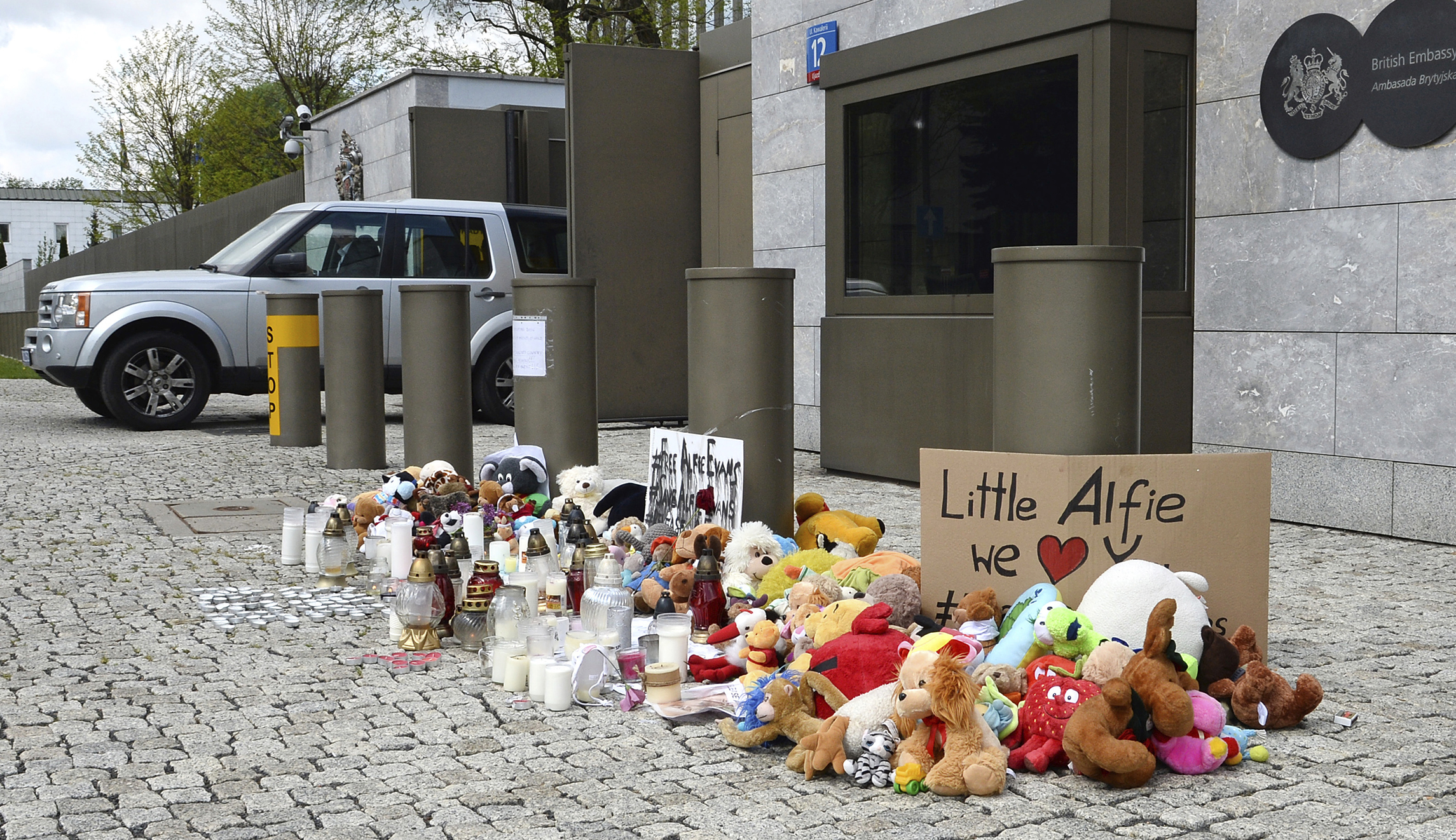 We’ve reached the ‘conservatives pounce’ portion of the Alfie Evans story