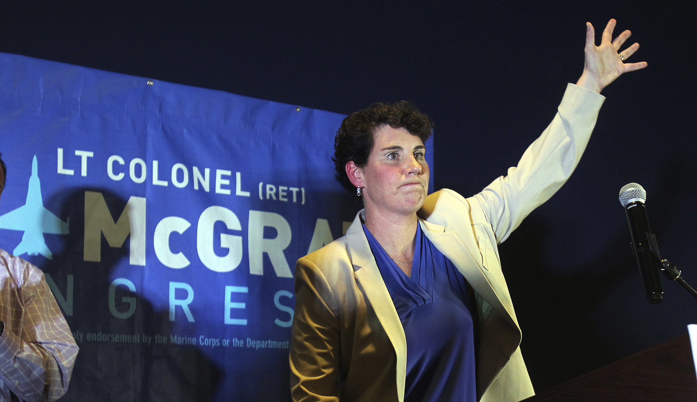 House Democrats bearing down on embattled GOP with ‘green wave’ of campaign cash