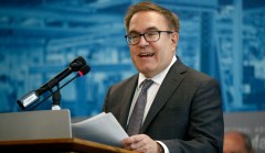 EPA chief announces plan to eliminate reliance on animal research