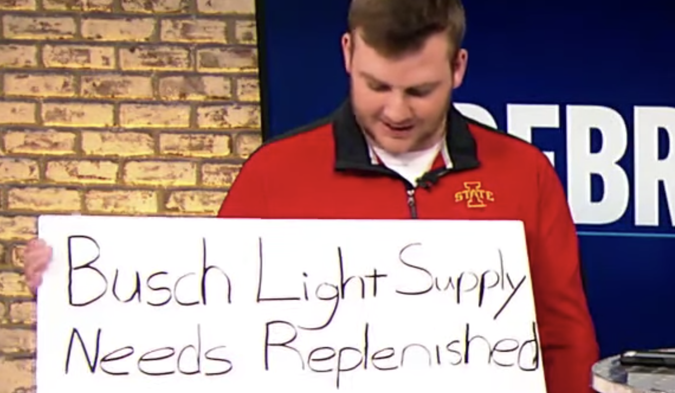Reporter who cost Iowa man lucrative beer sponsorship over ‘offensive’ tweets had himself tweeted N-word