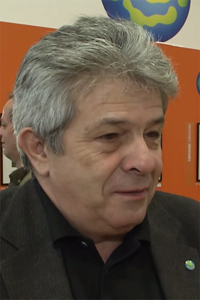 Antonio Moreira Antunes headshot.jpg