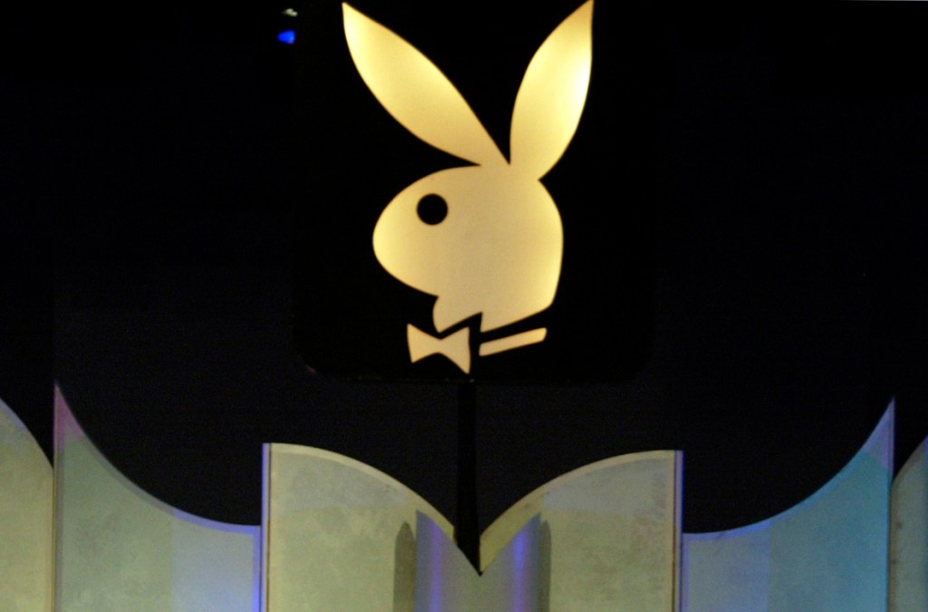 RNC fundraiser resigns after news that he impregnated a Playboy model