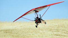 Ultralight plane flies over border wall and drops $500,000 in hard drugs in California town