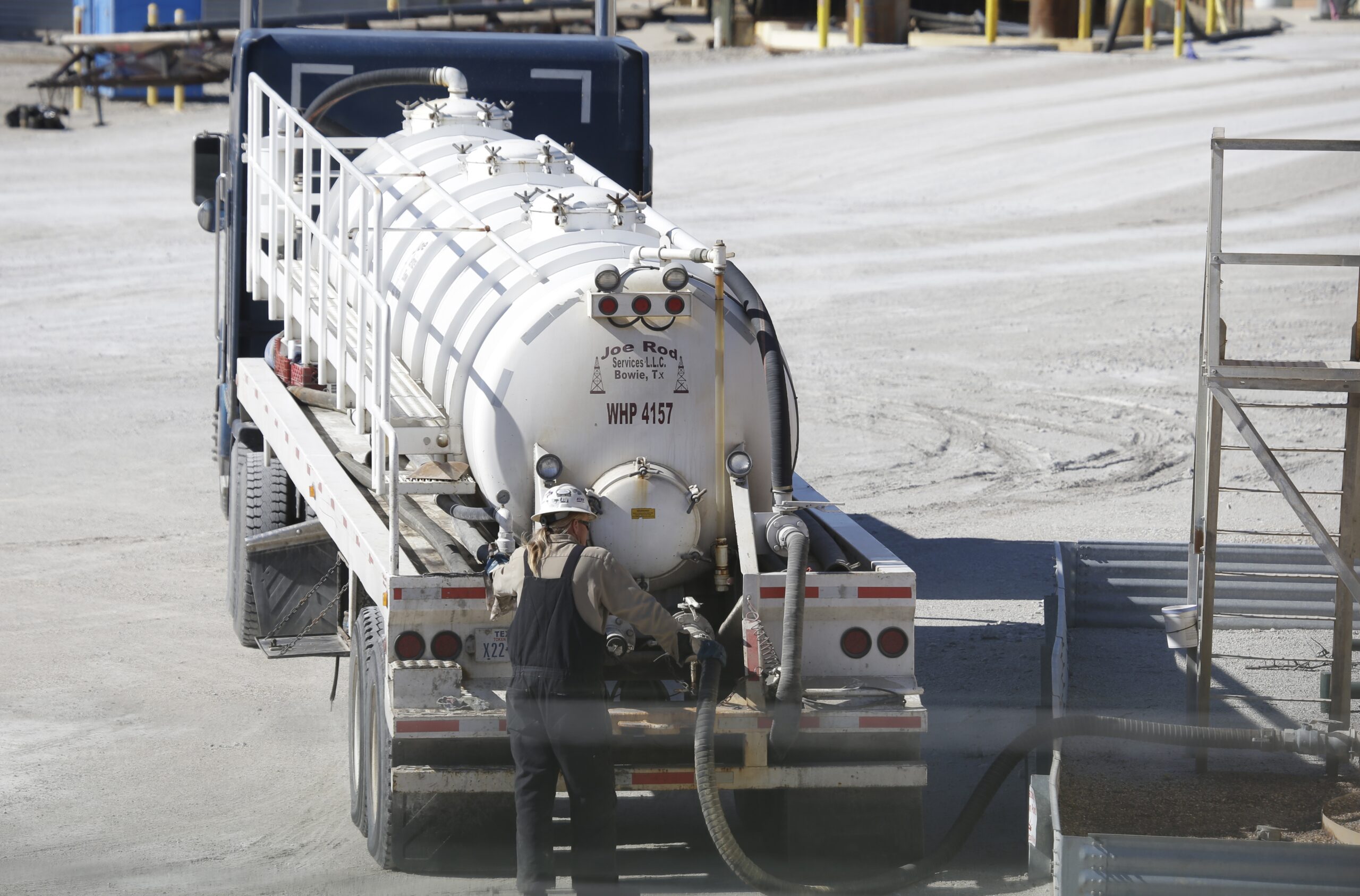 Gusher: Feds ID largest energy find ‘ever,’ worth 7 years of fuel