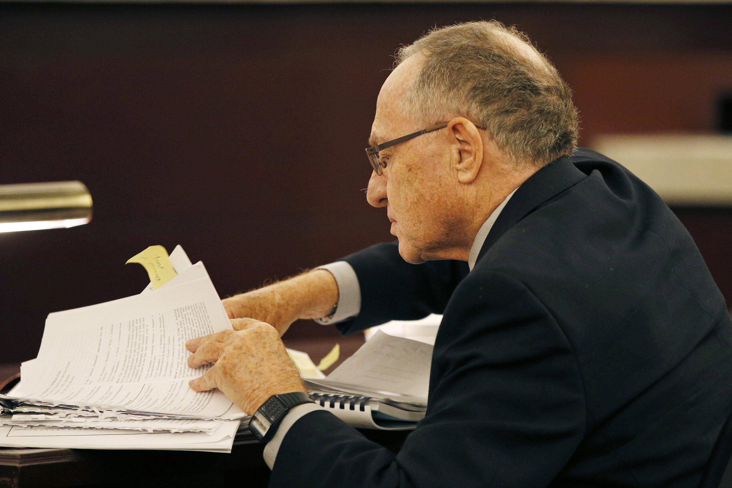Alan Dershowitz: ‘Essential’ for DOJ to withhold Mueller report until Trump can rebut it