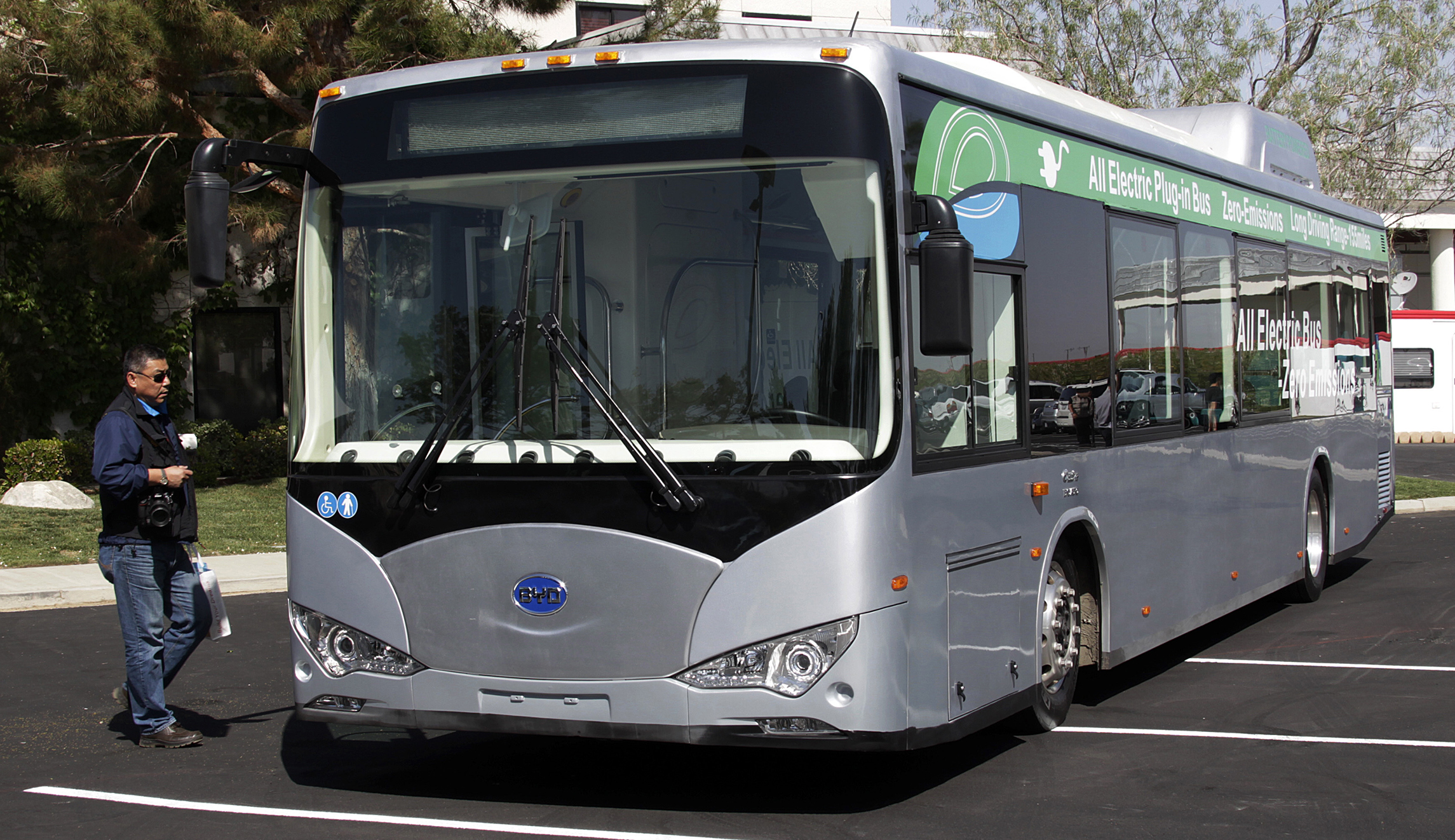 Martha’s Vineyard latest to get taken on a bumpy ride by Warren Buffett’s electric bus company