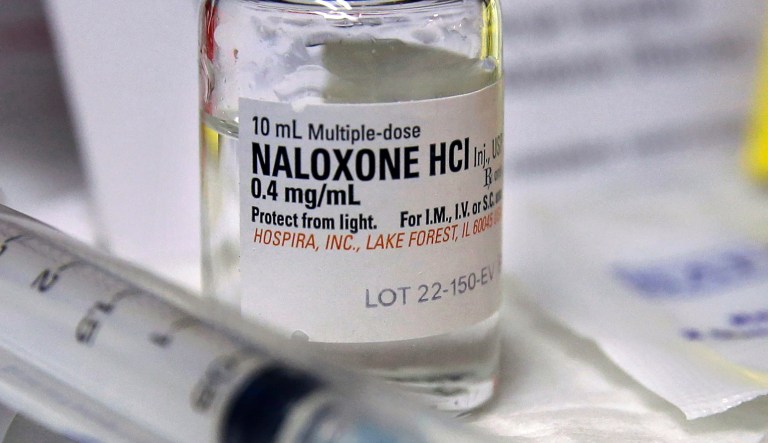 Surgeon general urges public to stock opioid overdose antidote