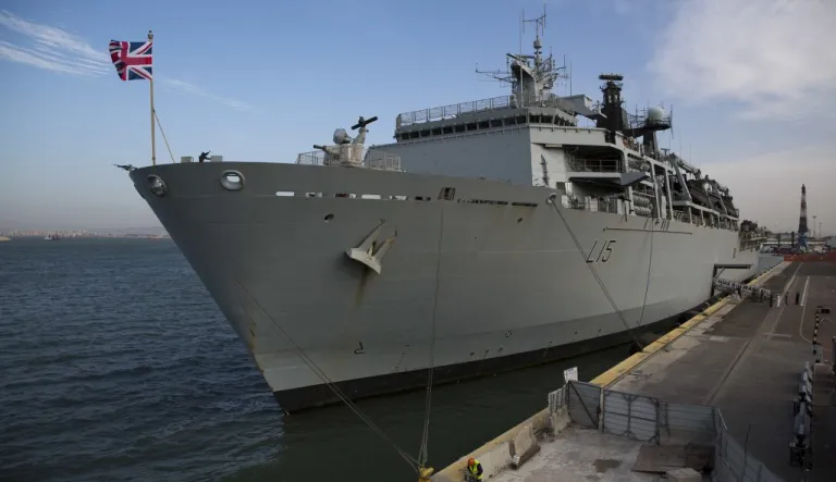 The British Royal Navy amphibious assault ship HMS Bulwark.