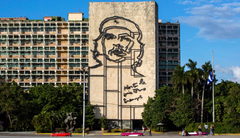 US halts flights to all Cuban cities except Havana