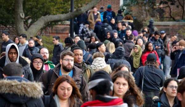 House hopes to tame student loan crisis with financial literacy bill