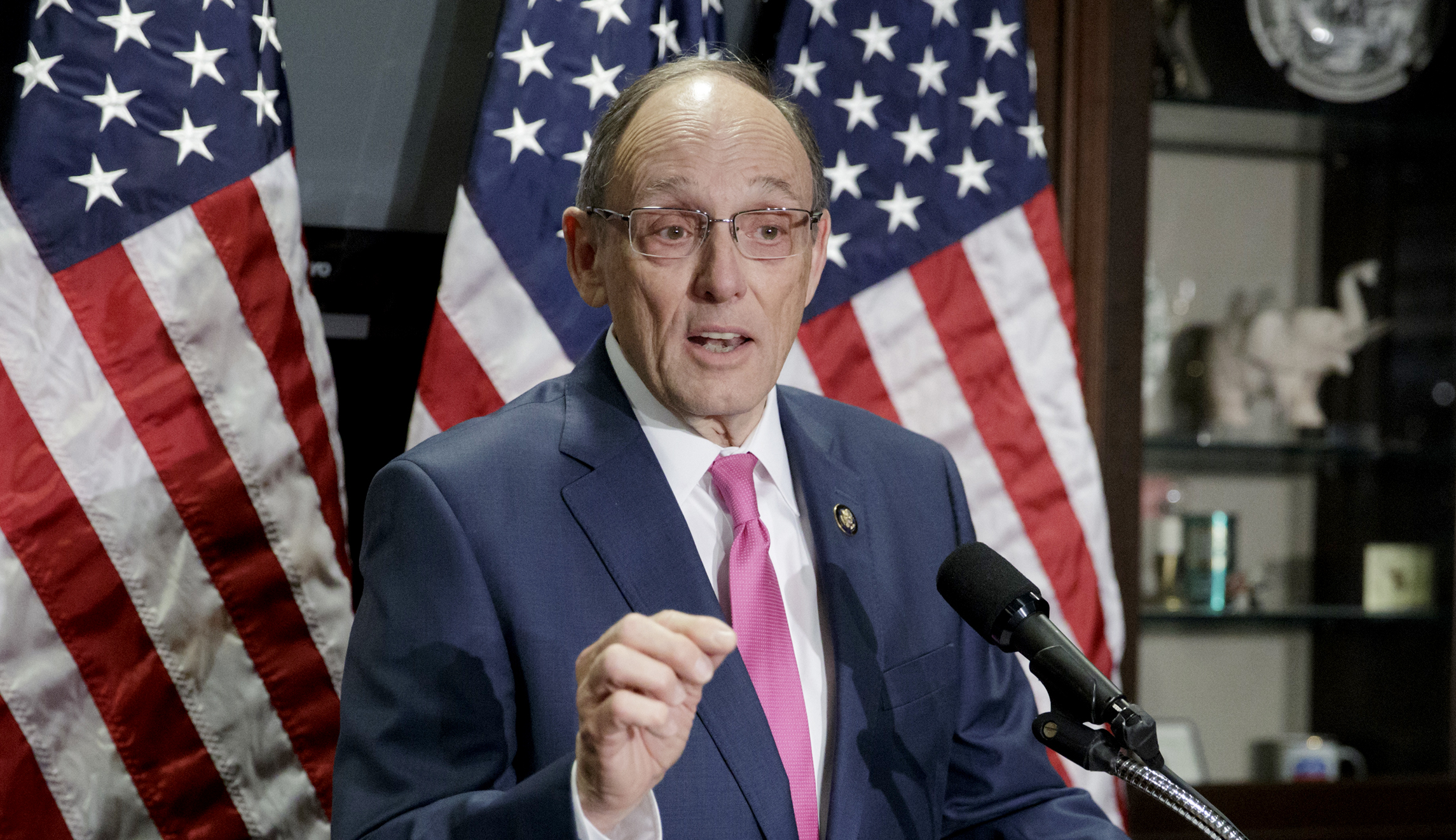 House panel advances bill allowing veterans to see more private health providers