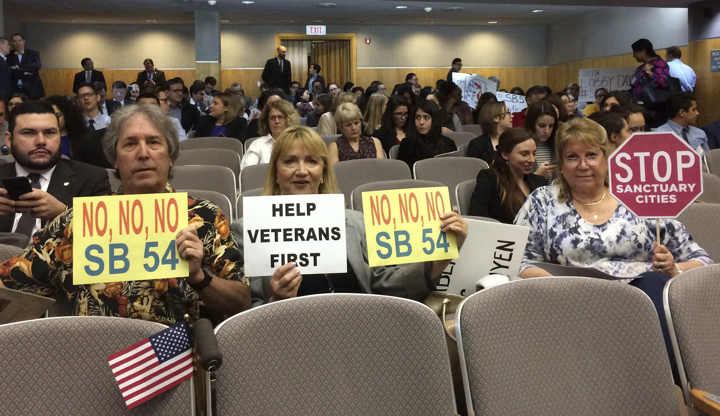 18 states back Trump administration in lawsuit challenging California’s ‘sanctuary’ laws