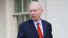 ‘Lifelong Democrat’ Joe Lieberman endorses Republican Susan Collins in Maine Senate race
