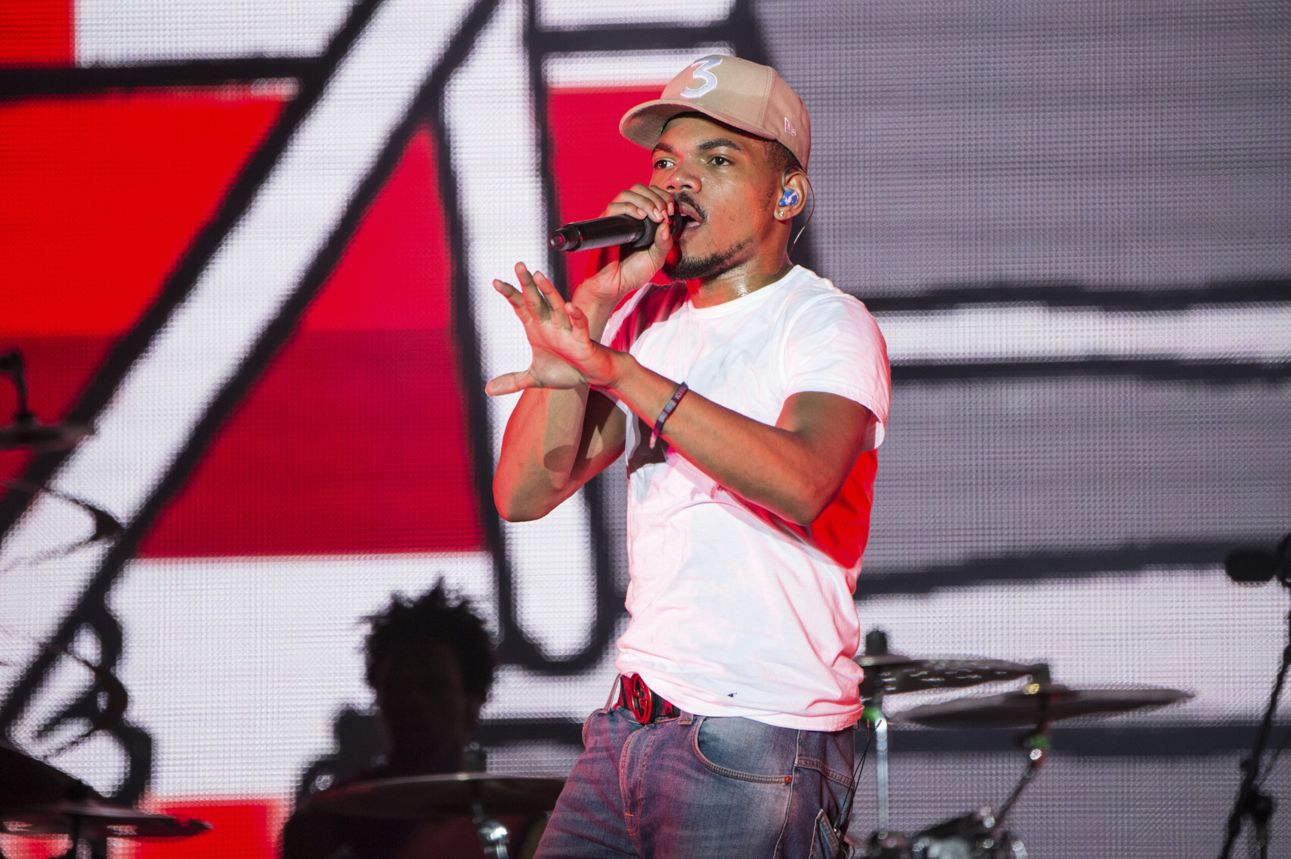 Chance the Rapper enters Kanye West debate: ‘Black people don’t have to be’ Democrats