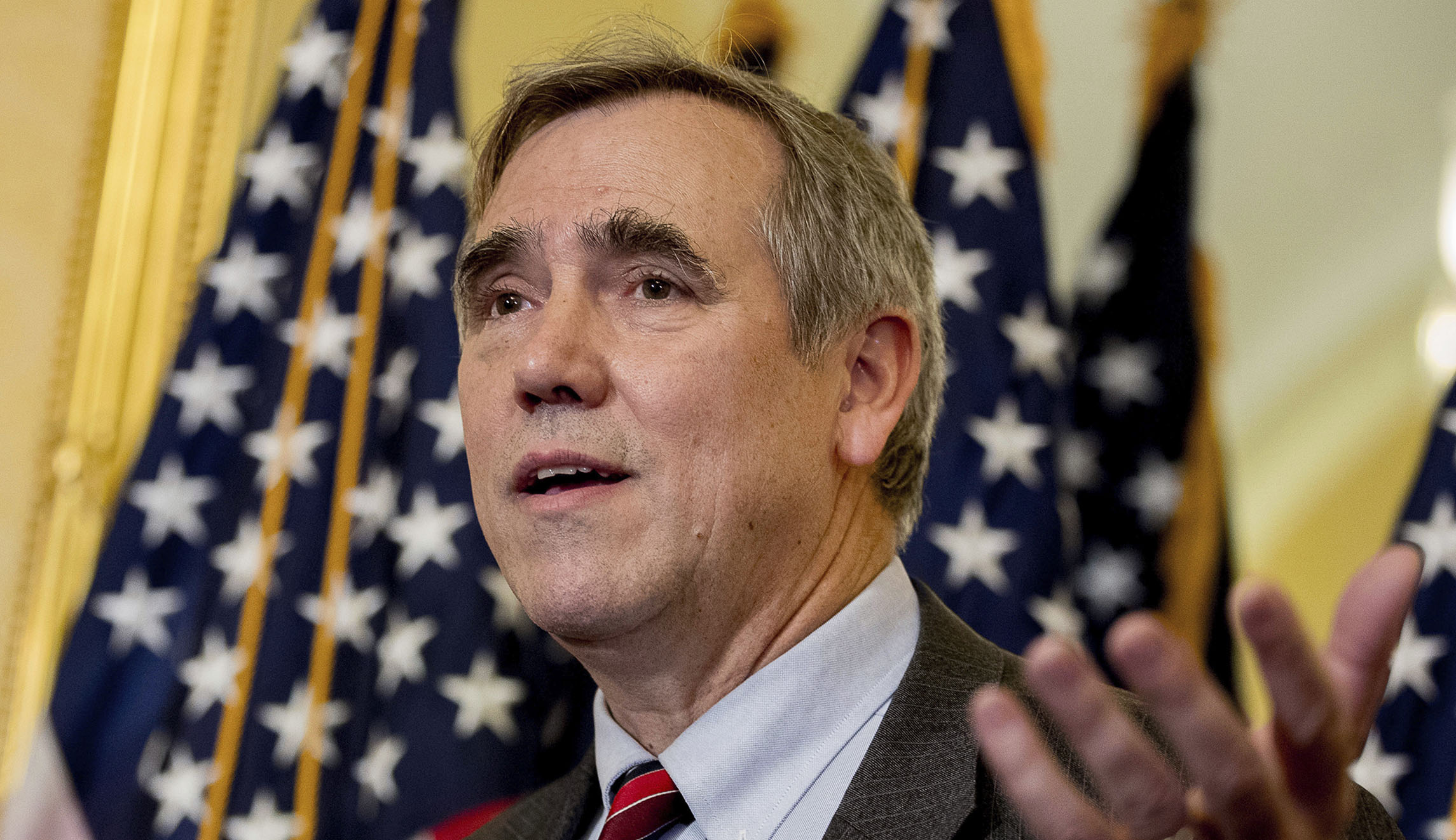 Democratic senator claims Trump is ‘reopening’ WWII Japanese internment camp for migrants