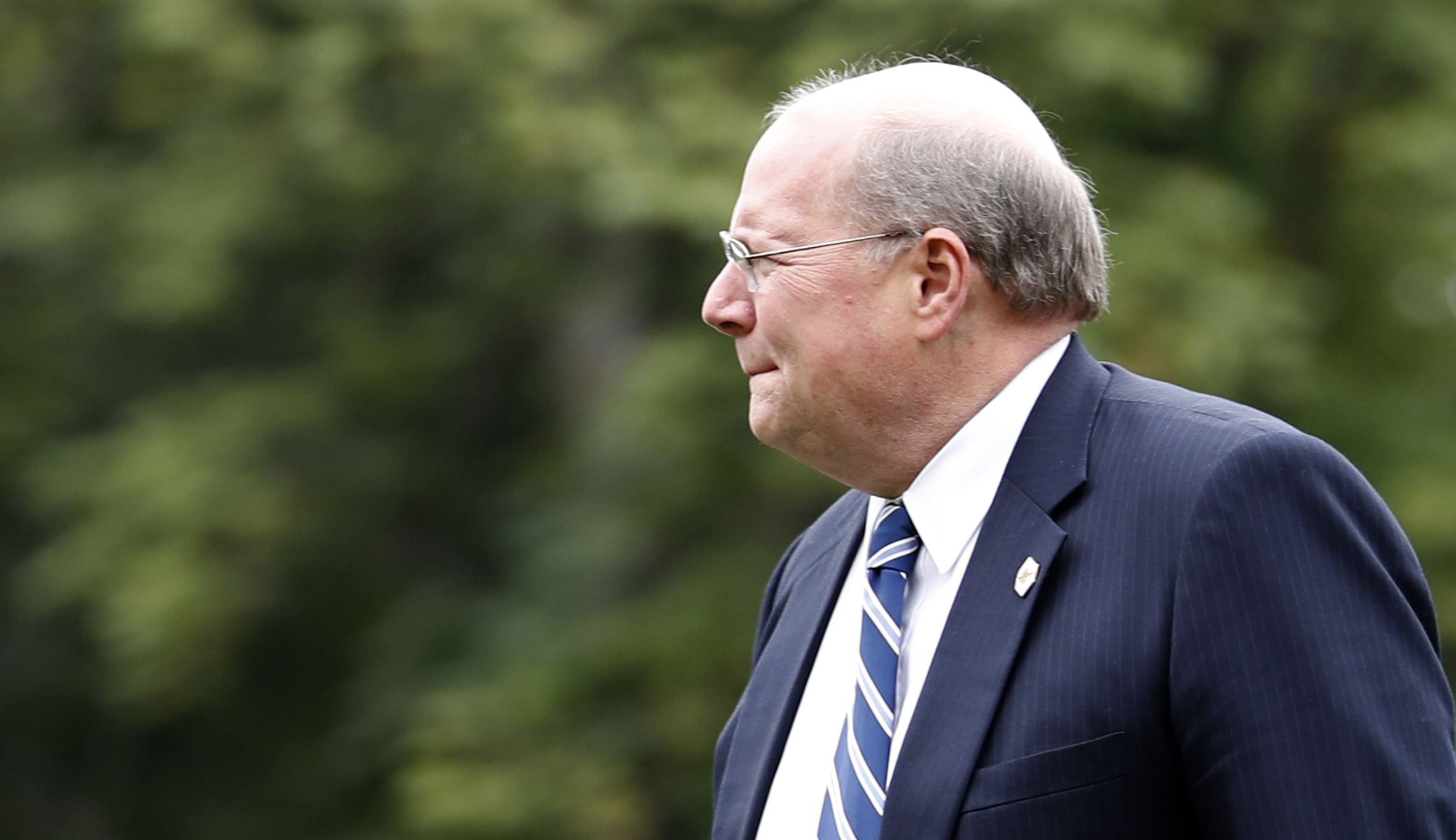 Top White House official set to depart White House next month