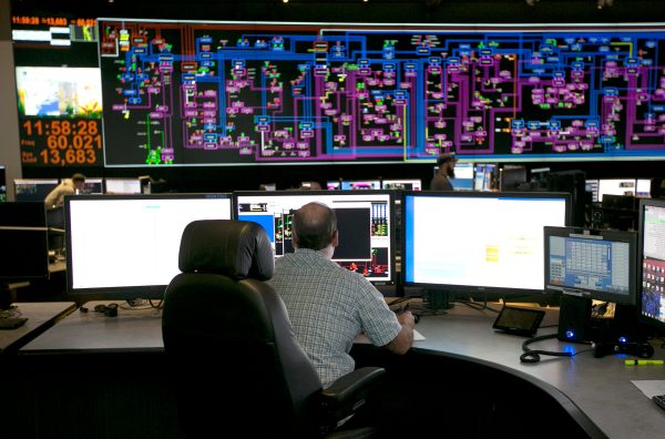 Experts say the US power grid is secure as Russia escalates the cyber war