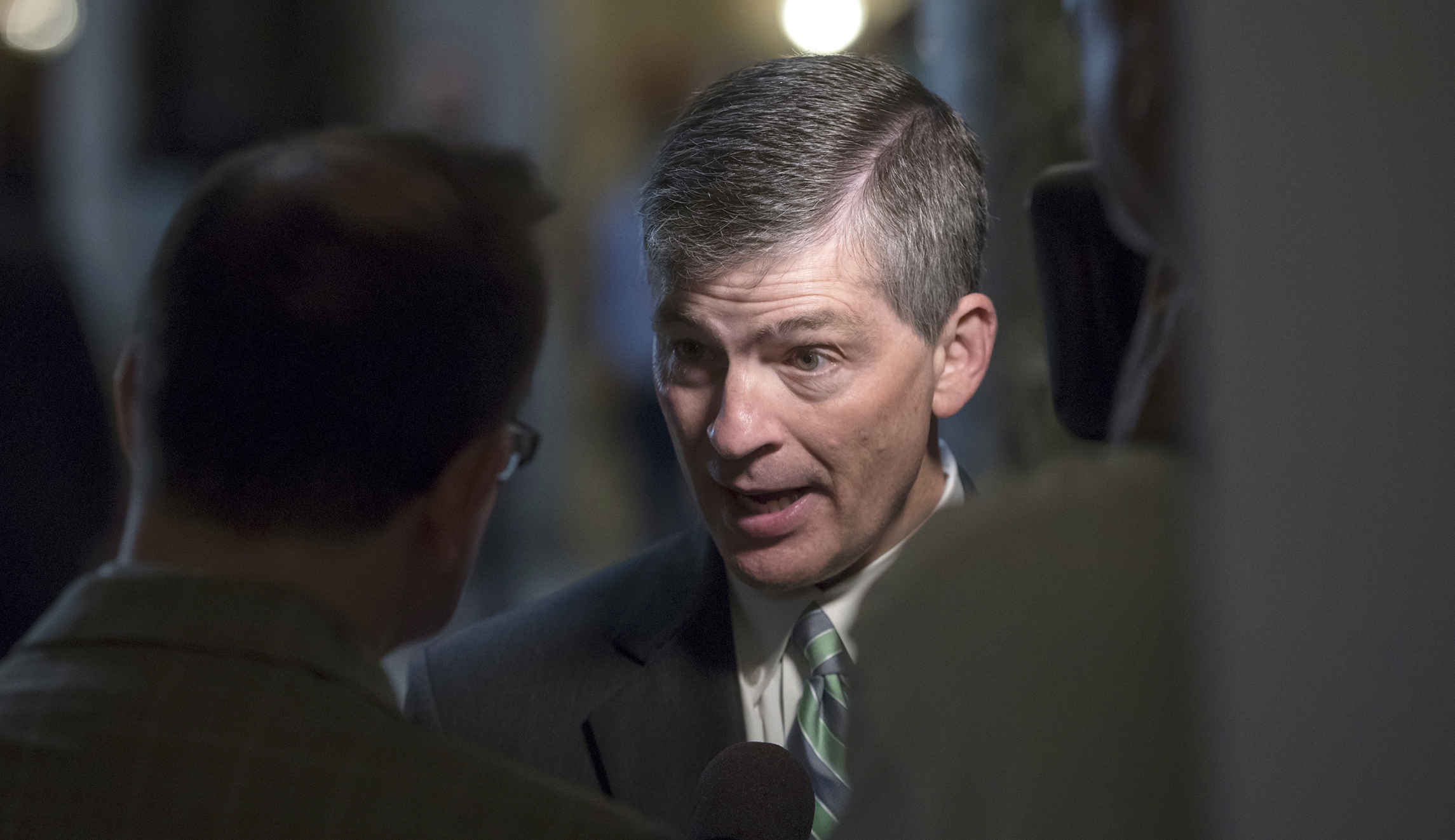 Senators split on how to negotiate bank bill with the House