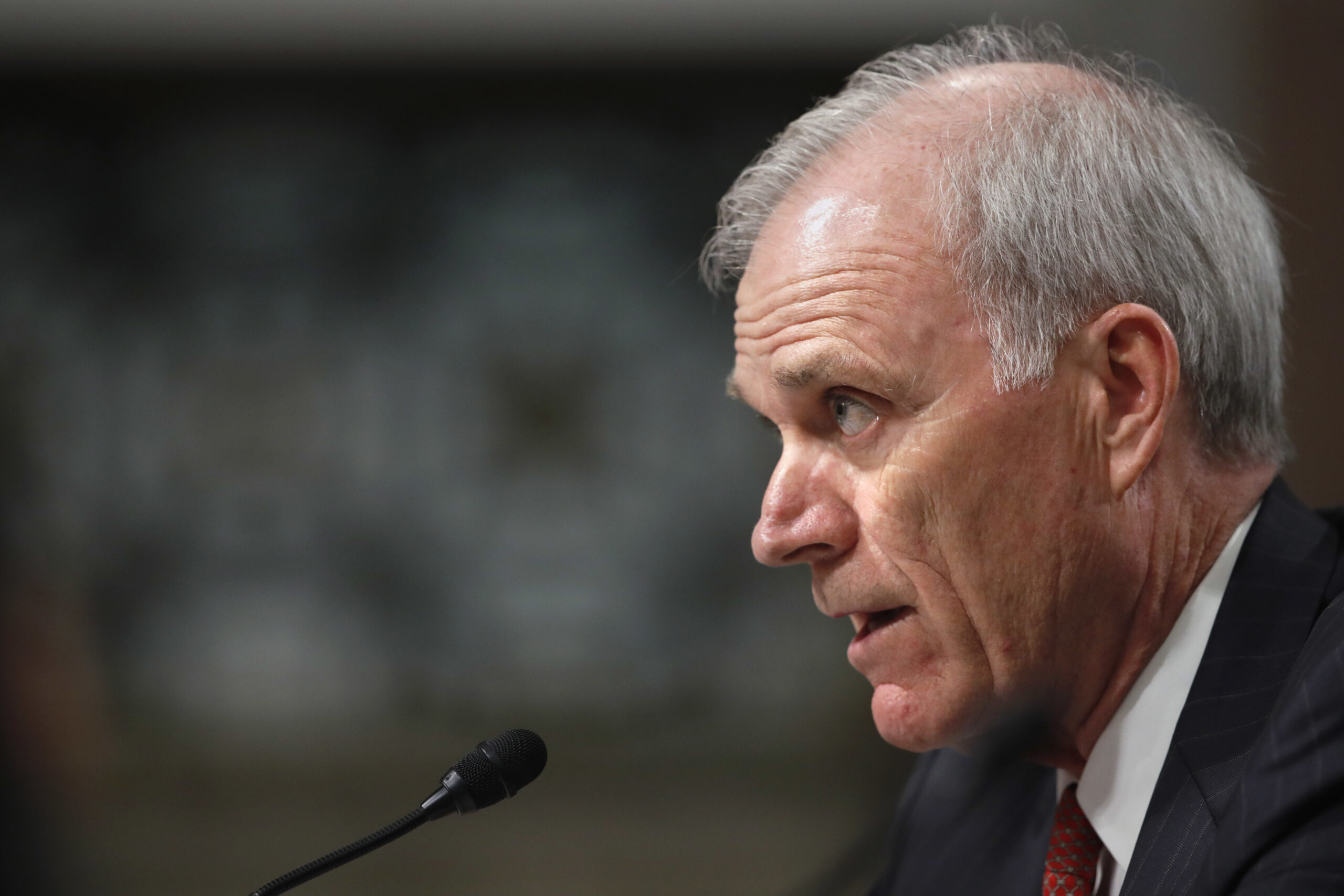 Navy secretary: Not enough data to link aircraft crashes to budget