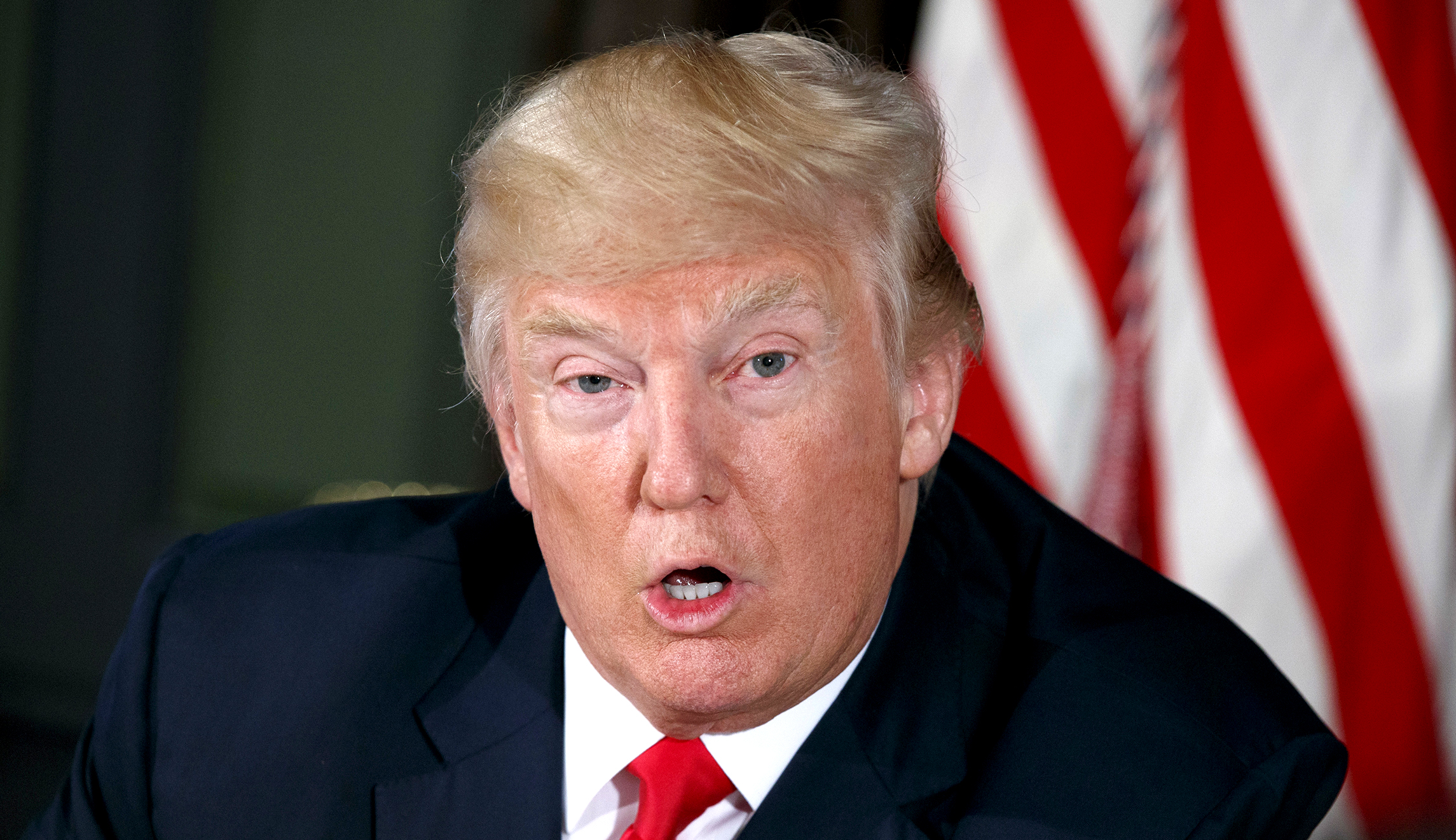 Trump warns North Korea: 300 additional sanctions if talks fail