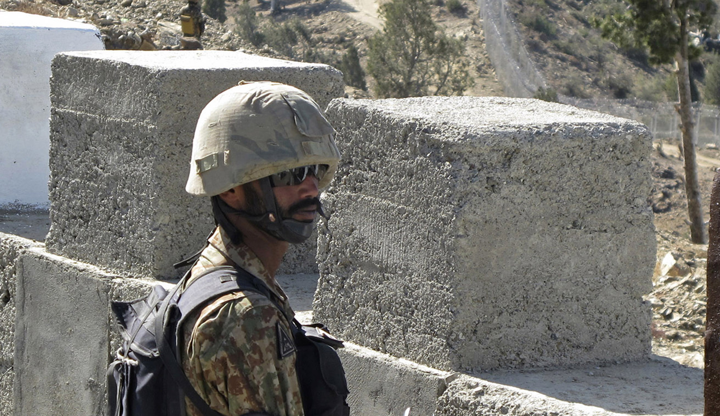 US allies Afghanistan and Pakistan keep shooting at each other