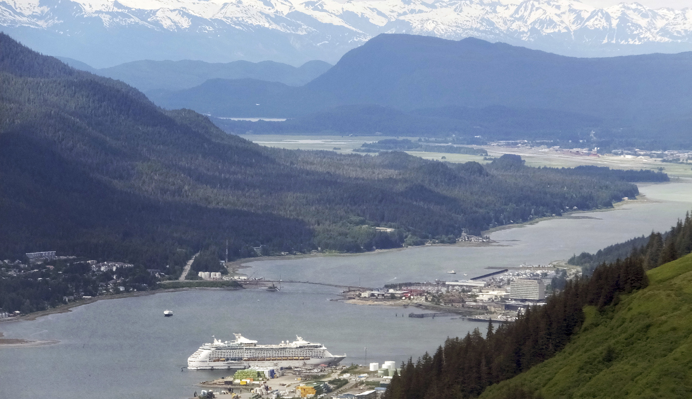 Ryan Zinke moves to open Arctic refuge to drilling