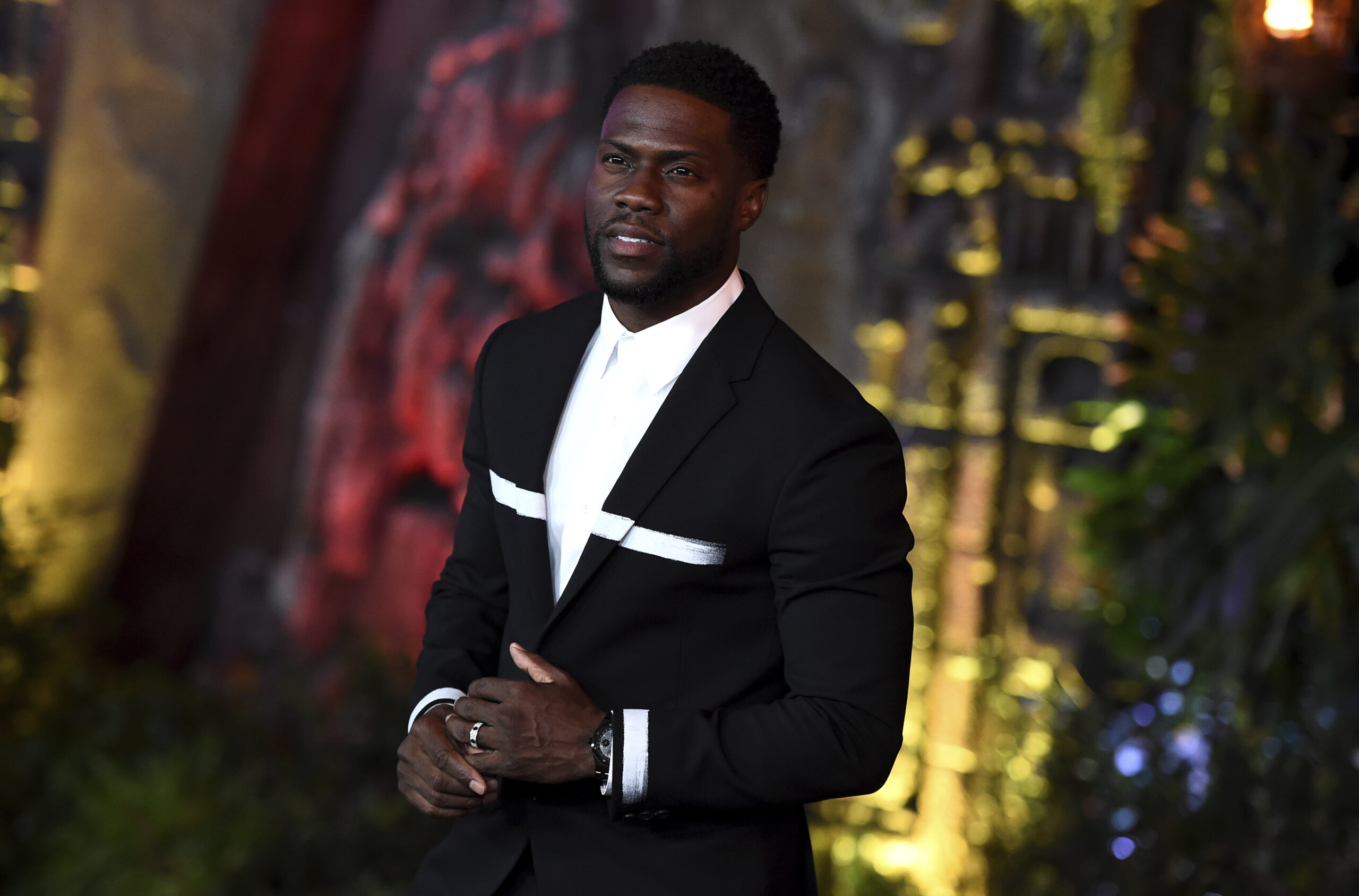 The online mob scalped Kevin Hart when they should have held him up as a remorseful example