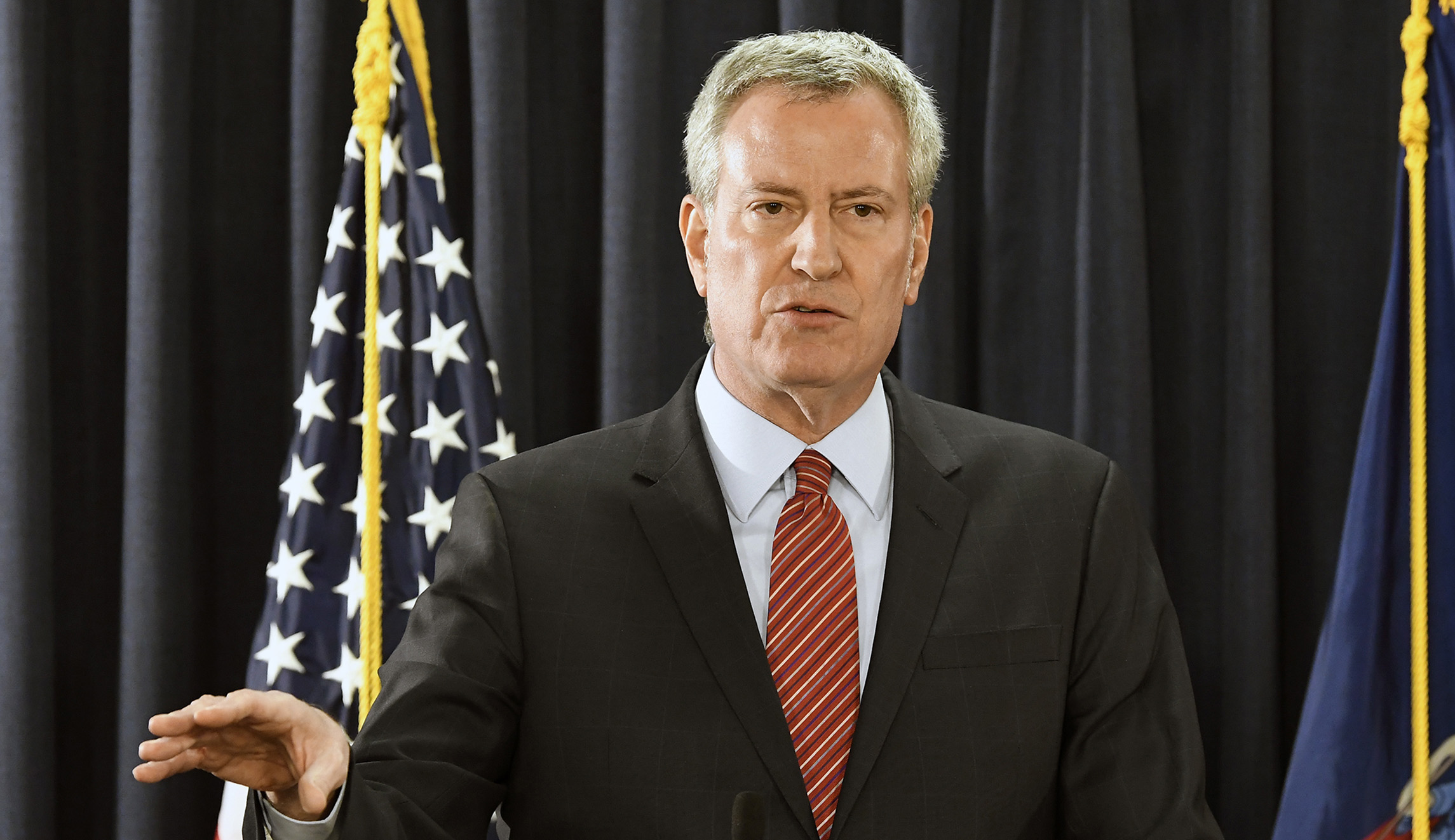 Former NYPD commissioner rips de Blasio and Democrats ‘sitting on their hands’ as crime surges