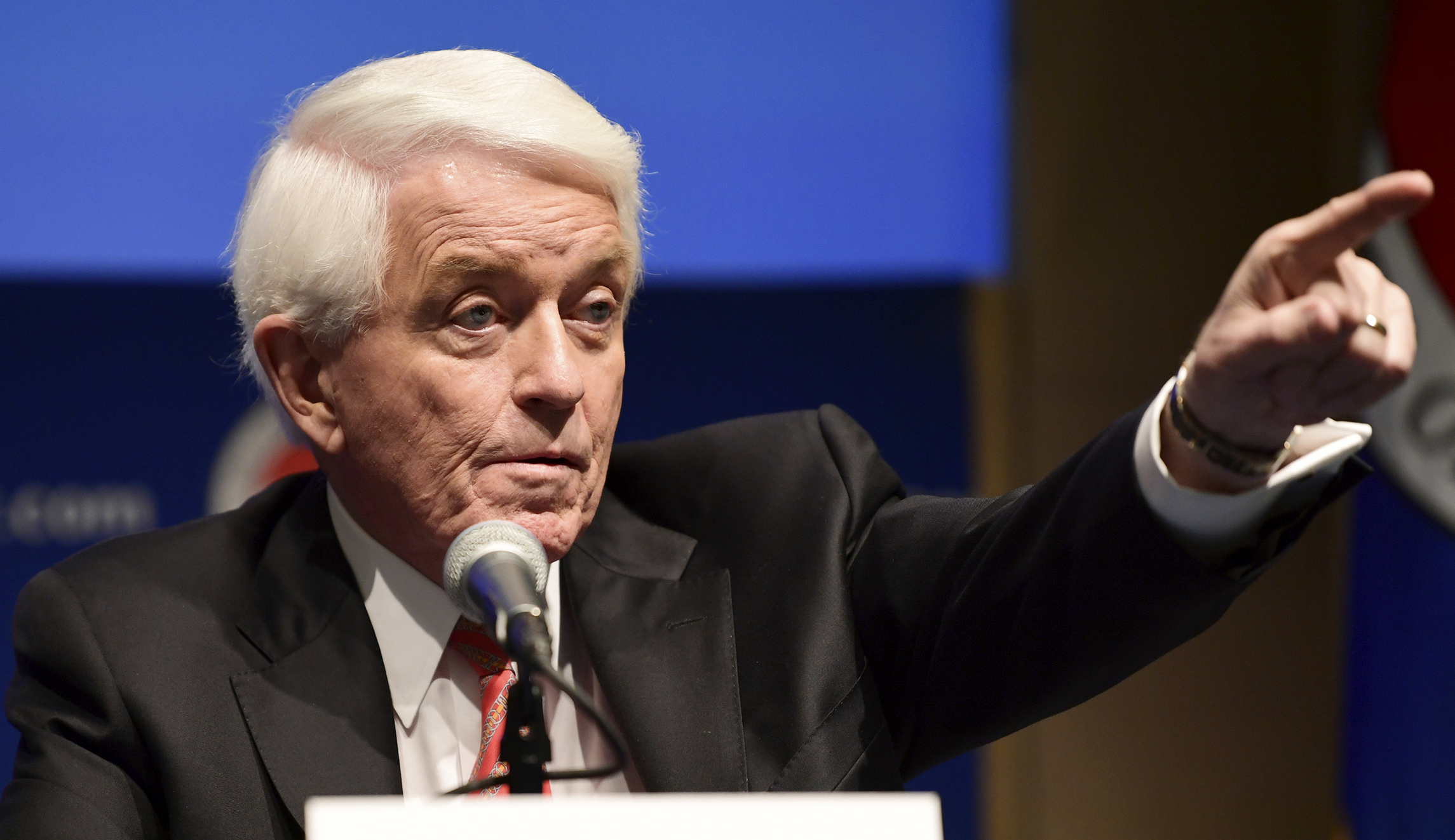 Chamber of Commerce bets it can help centrist Democrats hold the line on climate