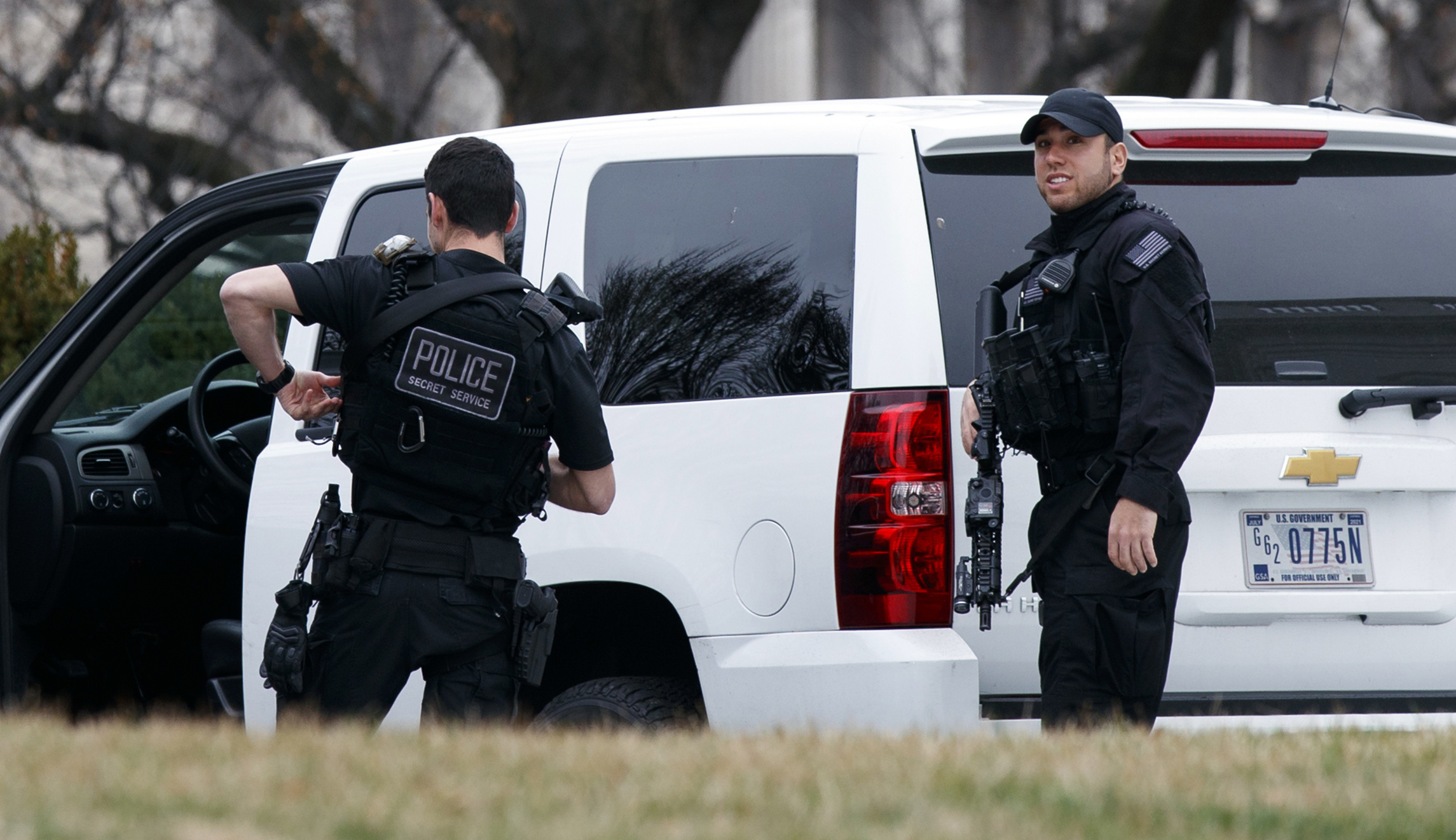 Suspicious package addressed to Trump intercepted by Secret Service