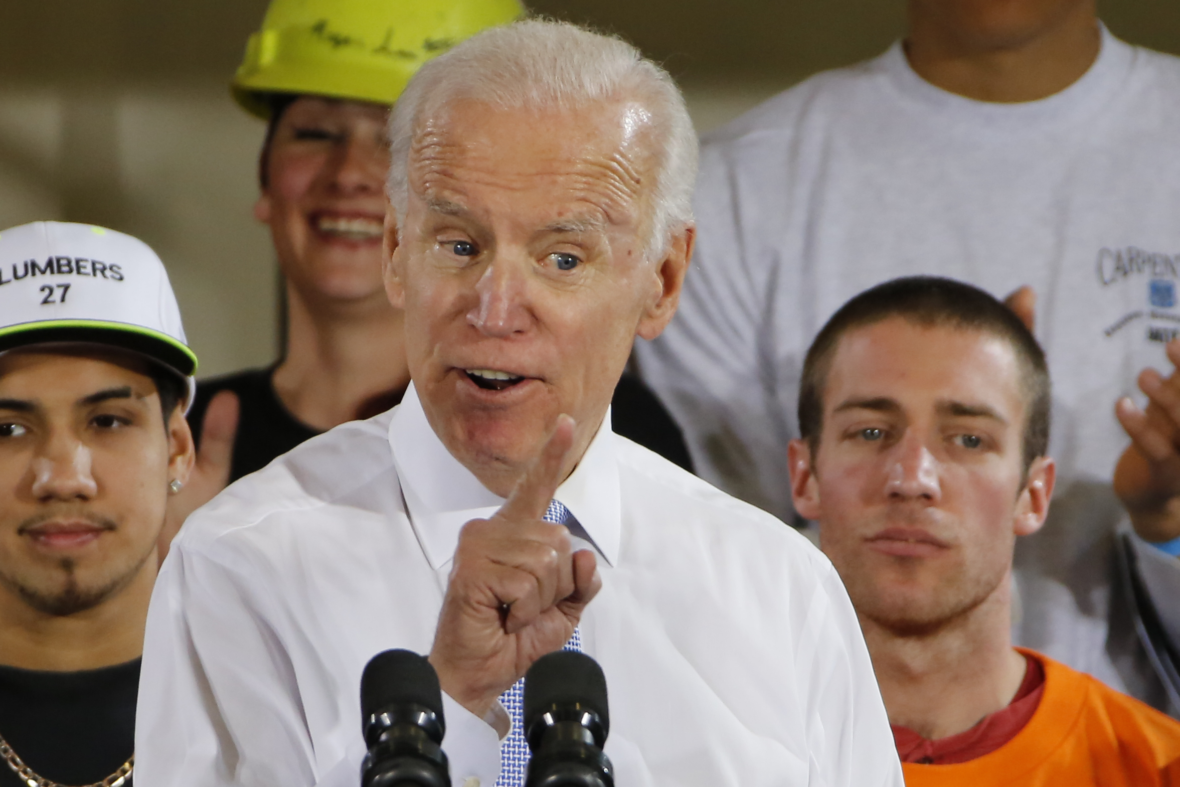 CNN appears to scrub Washington Redskins logo from Joe Biden photo