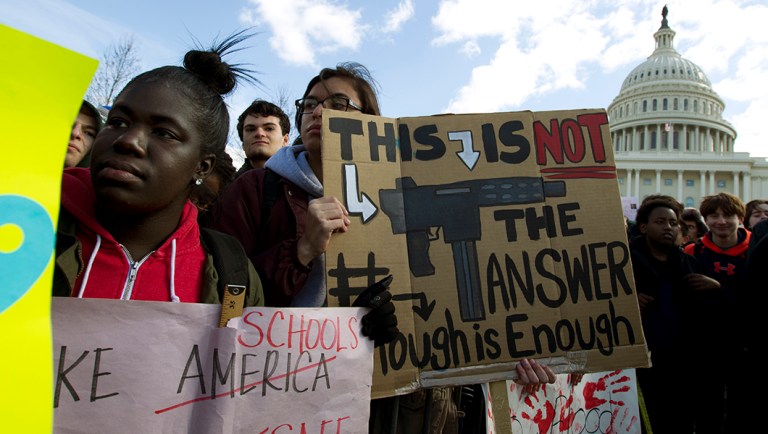 Bipartisan gun control package on course to go before Congress