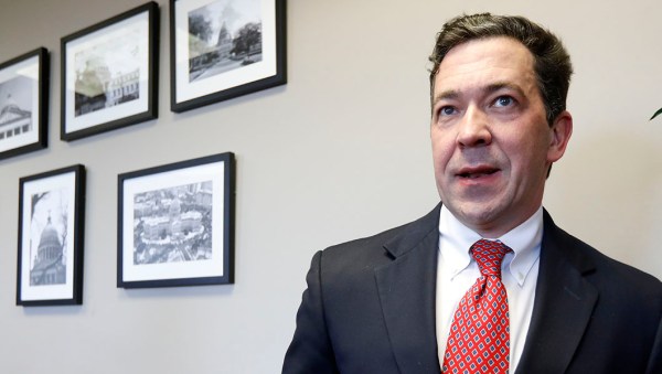 Chris McDaniel struggles for traction in Mississippi Senate race
