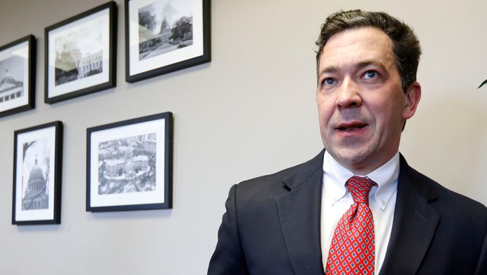 Chris McDaniel struggles for traction in Mississippi Senate race