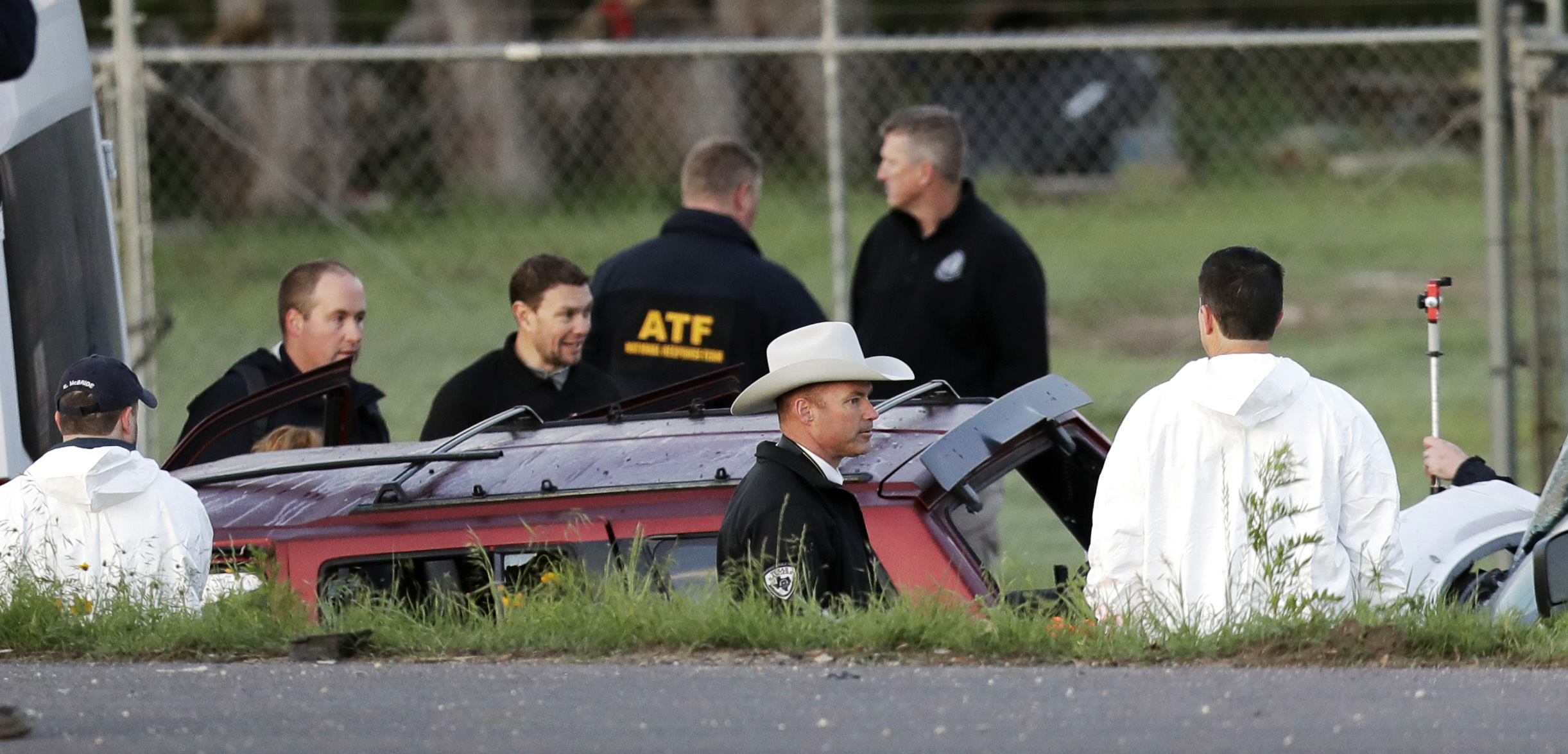 Police identify man suspected in string of Austin bombings