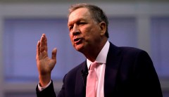 John Kasich signs bill that would prevent most second-trimester abortions