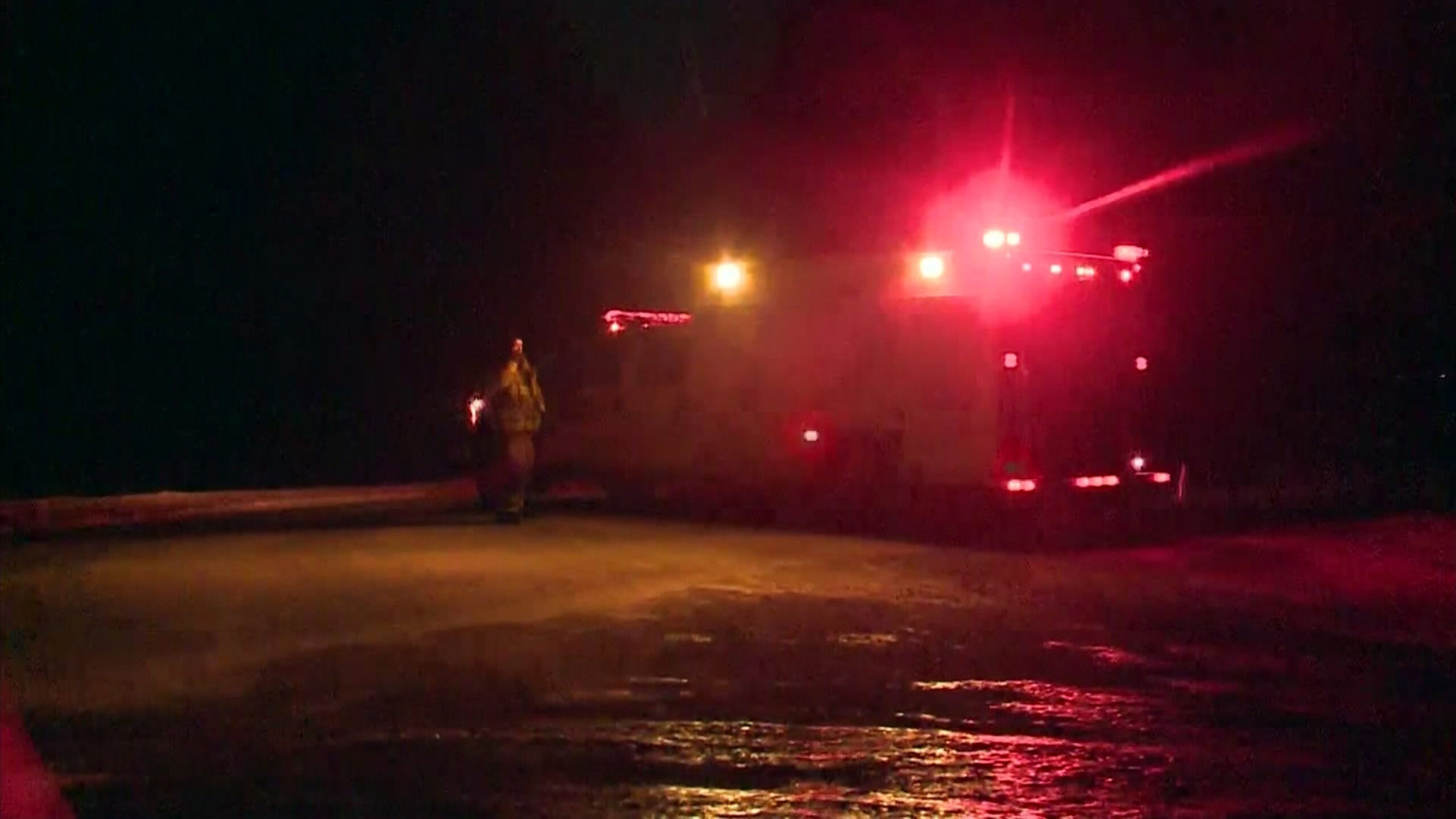 15 dead after bus crash involving Canadian junior hockey team