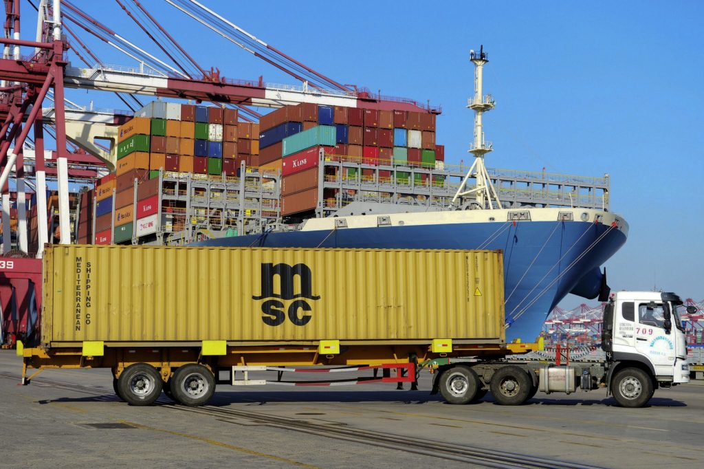 Modernizing our land ports keeps America competitive