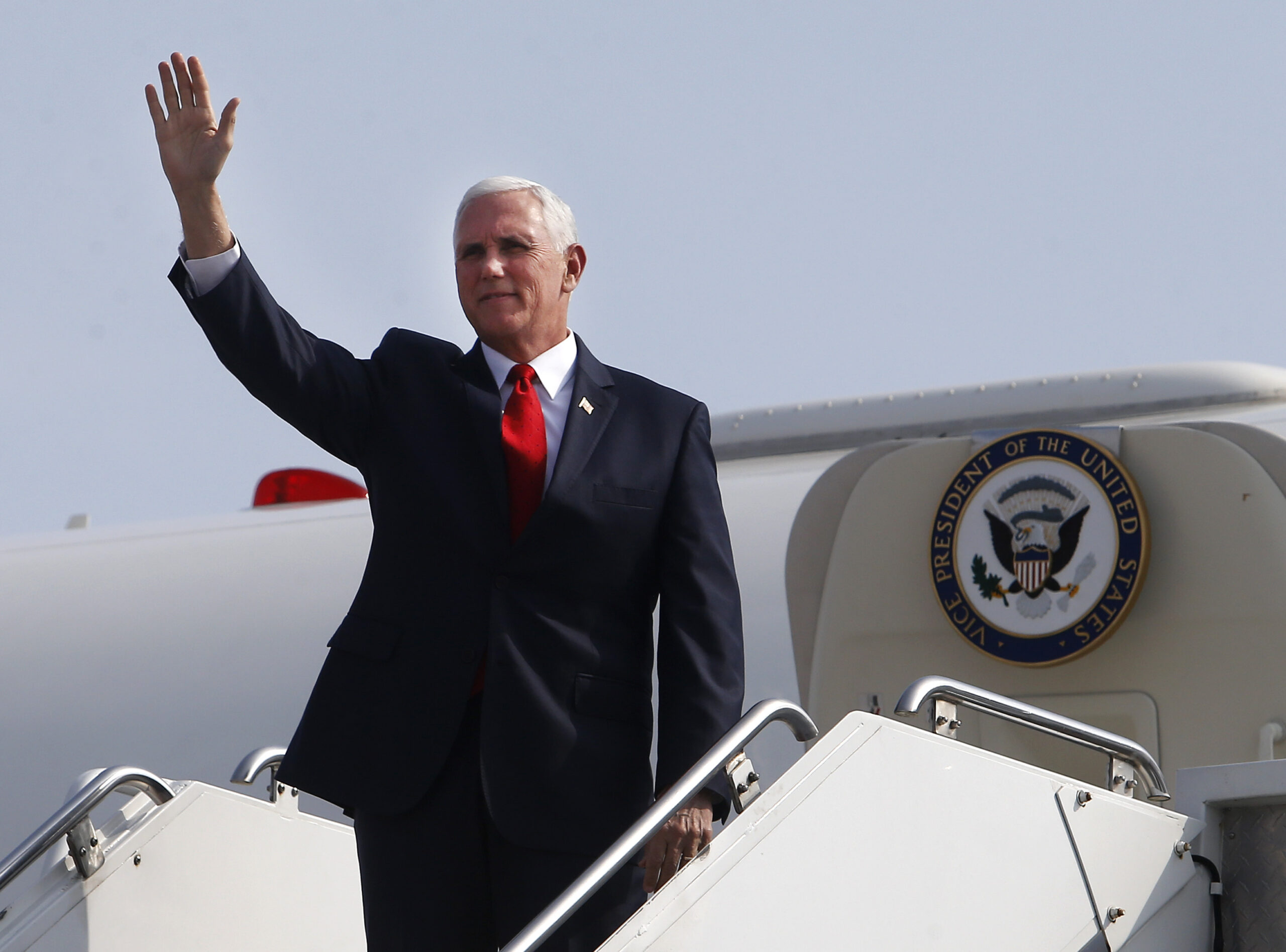 Mike Pence to meet with Mexican President Enrique Pena Nieto in Peru