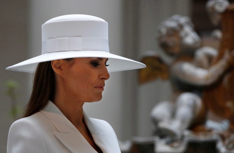 CNN flips its lid over Melania’s hat