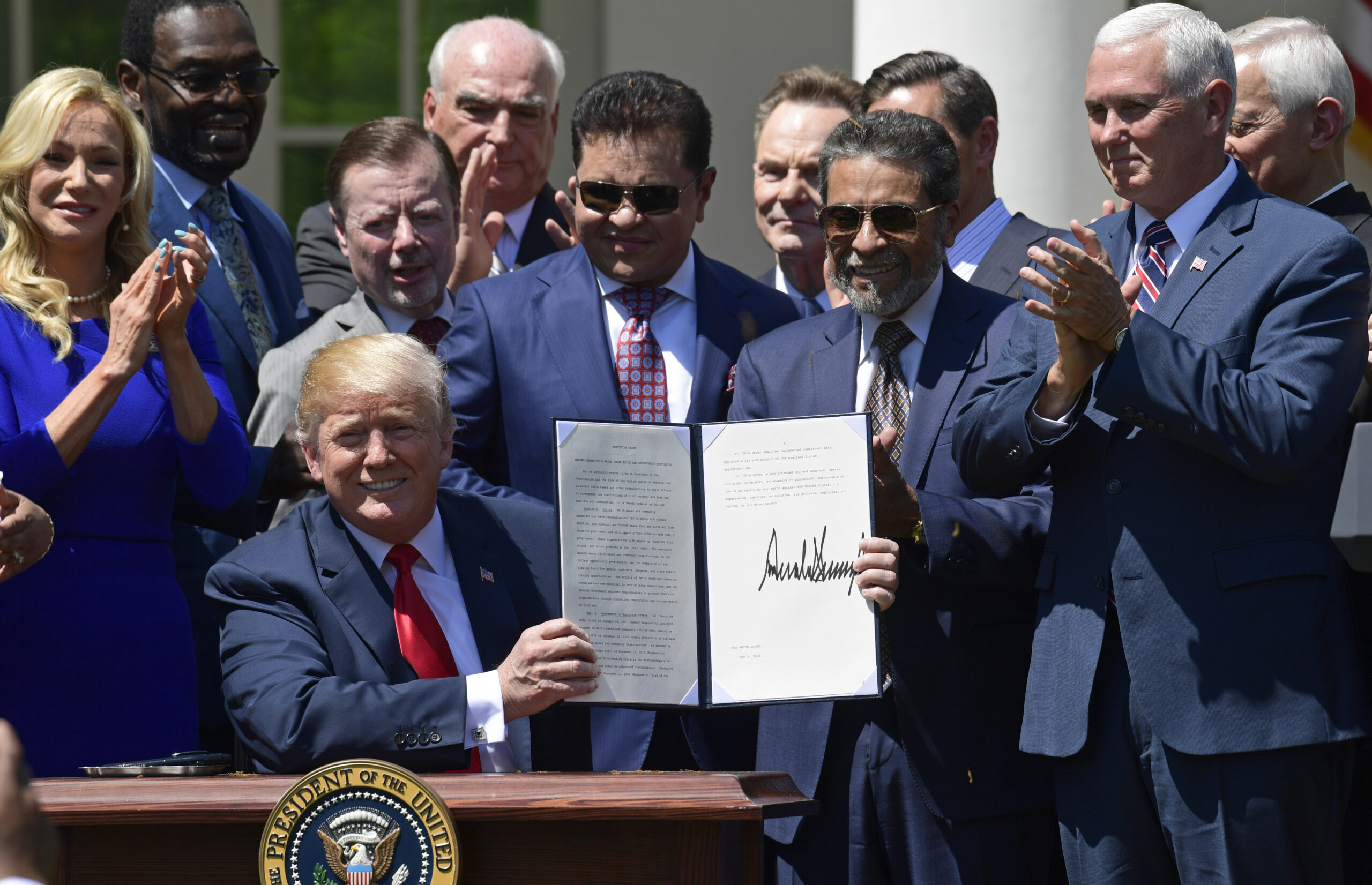 Trump signs executive order creating White House faith-based initiative