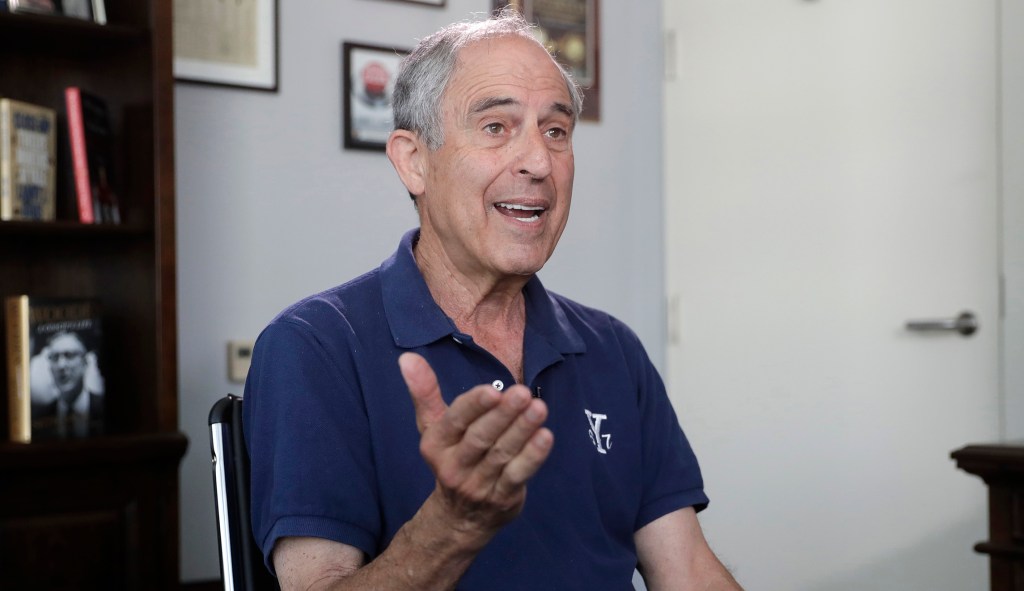 Lanny Davis: Nixon respected Constitution more than Trump