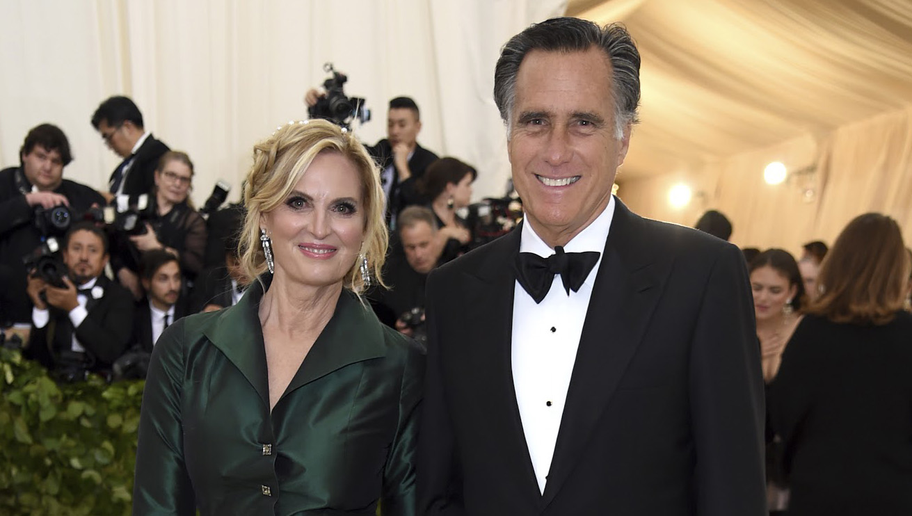 Mitt and Ann Romney, Huma Abedin attend Met Gala (PHOTOS)